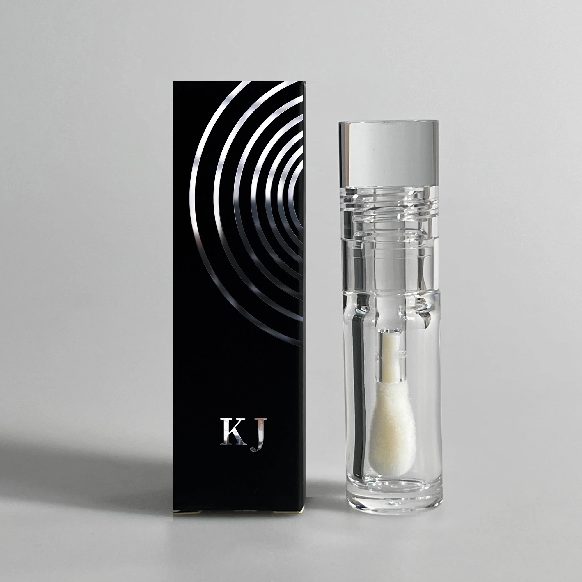 Low MOQ 5.5ml Wholesale Round Lip Gloss Tube Empty Clear Lipstick Container Transparent Liquid Blush Container With Big Brush