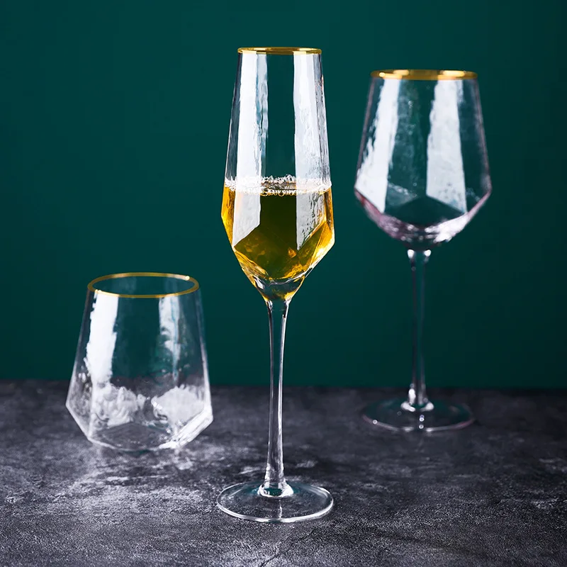 New Creative Customized Logo and Color Vintage Hammer Stem Wine Glass and Tumbler Champagne Glass for Weeding Party Glassware