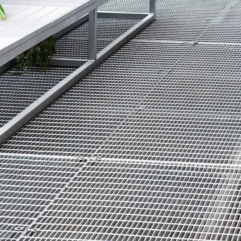 Настраиваемая горячеоцинкованная плоская зубчатая решетка для пола от производителя