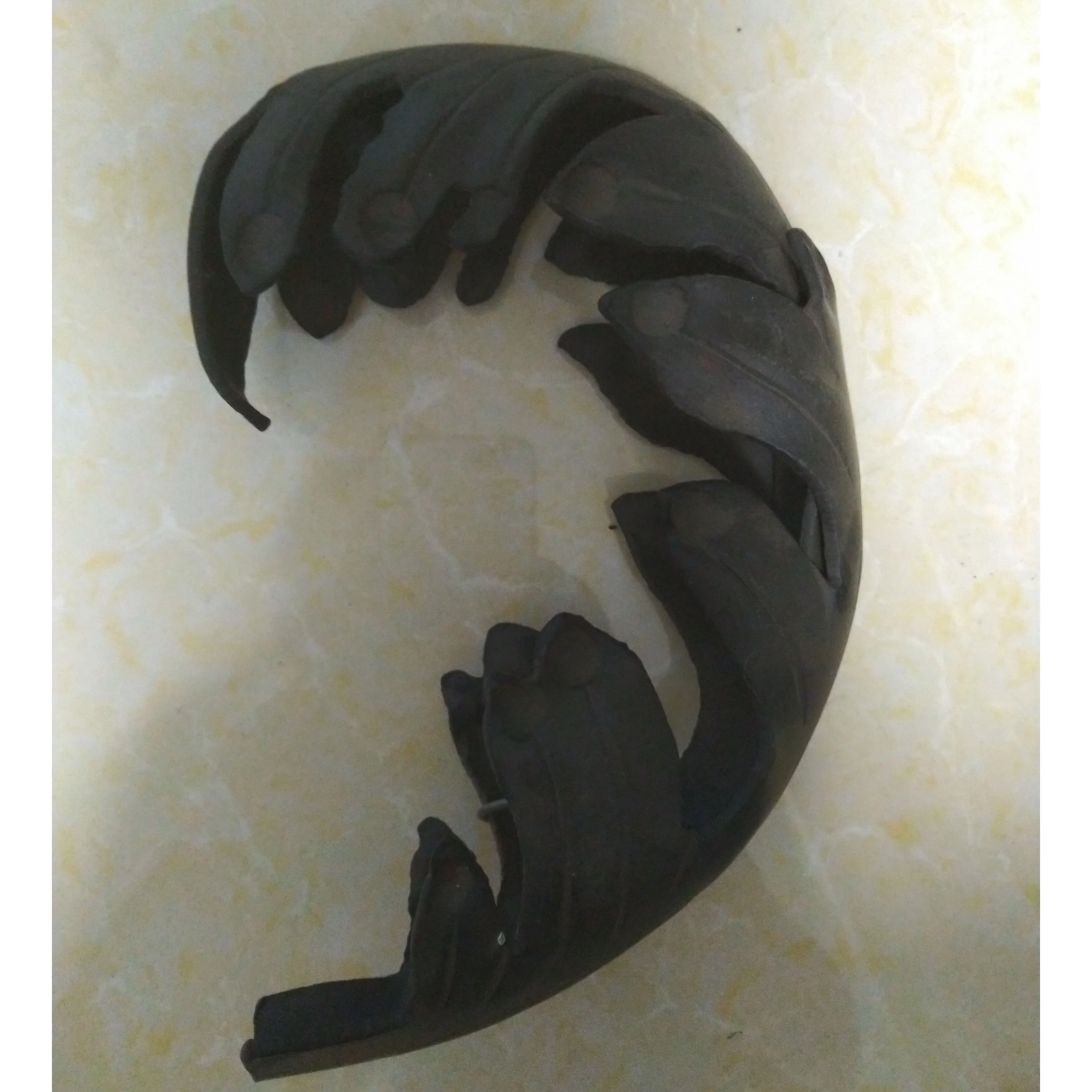 2013 china manufacturer cast steel leaves decorative