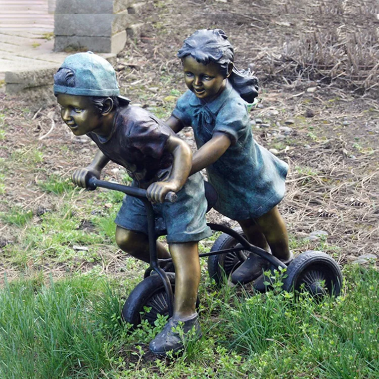 Modern outdoor ornament life size casting metal brass bronze sculptures  children statues