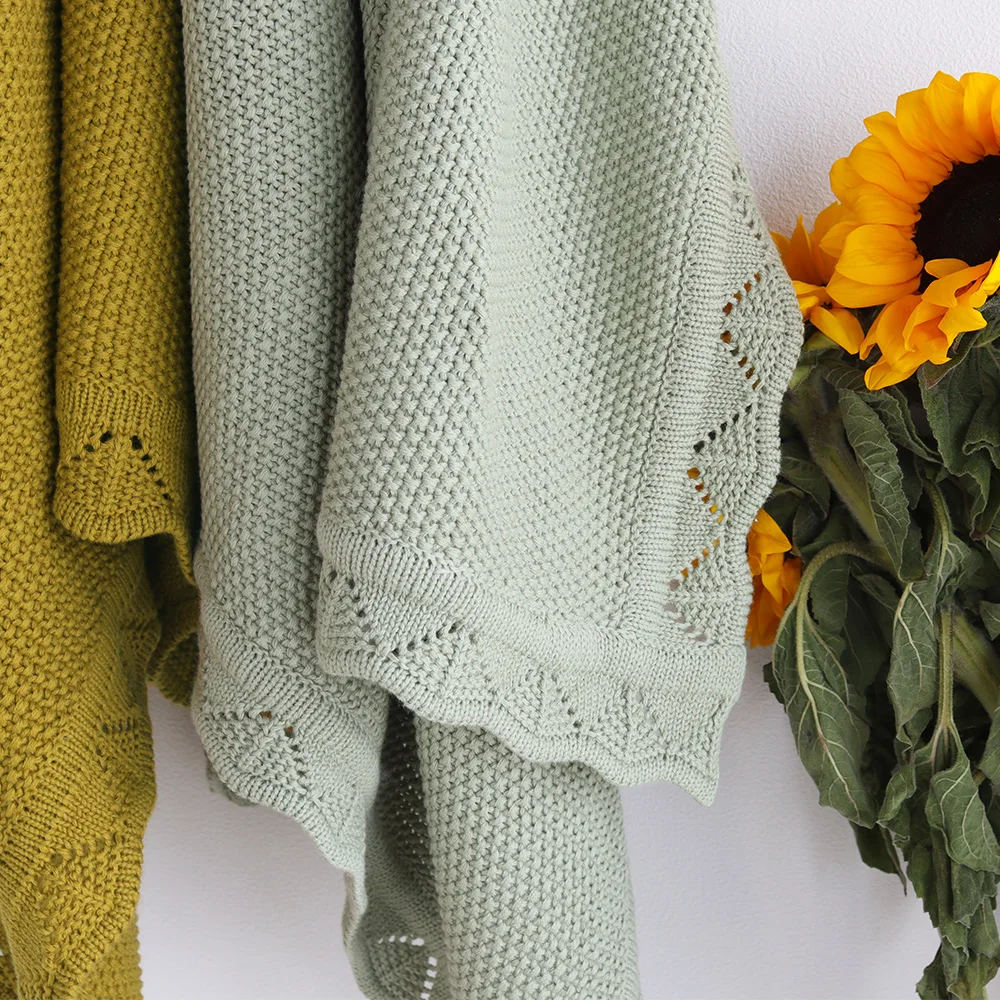 Reversible Crocheted Kids Knit Blanket Popular Breathable Vintage Swaddle Solid Color Holding Cotton Knitted Baby Blanket