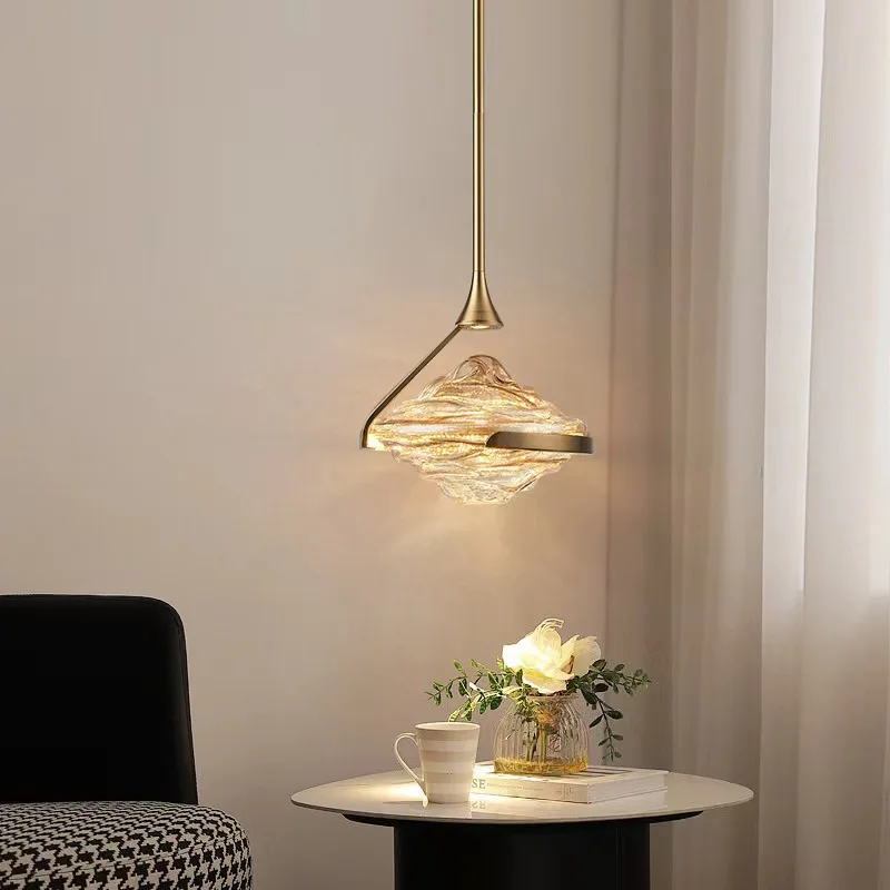 Elegant Modernity: Luxe Minimalist Glass Pendant Lights for Chic Dining and Bedroom Settings