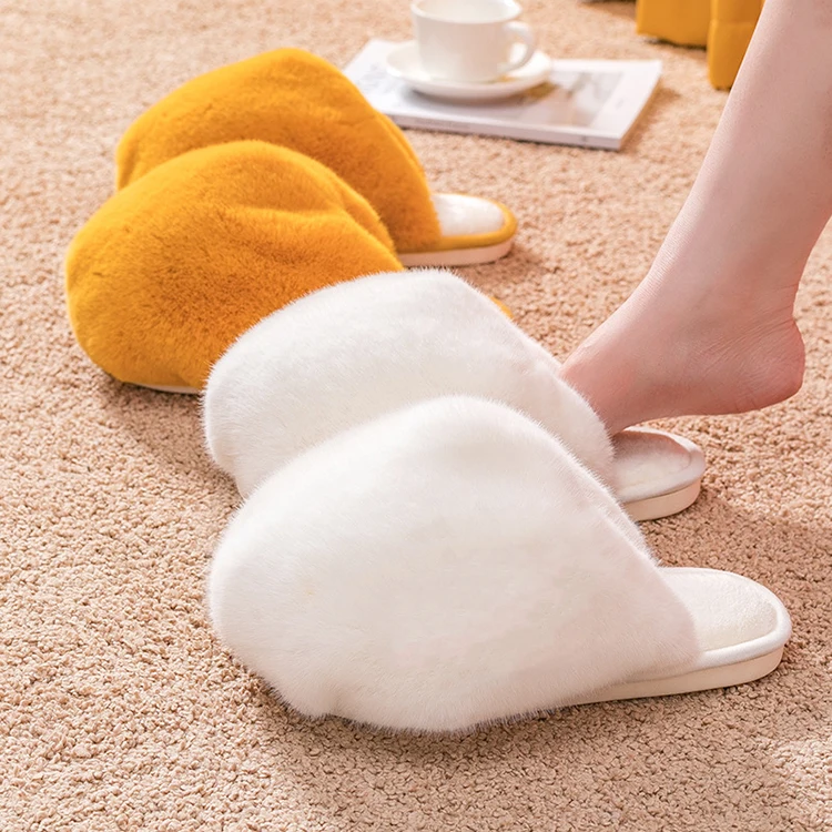 Women Fluffy Imitated Rabbit Fur Closed Toe Cute Cat Home Bedroom Fashion Fur Slides Slippers