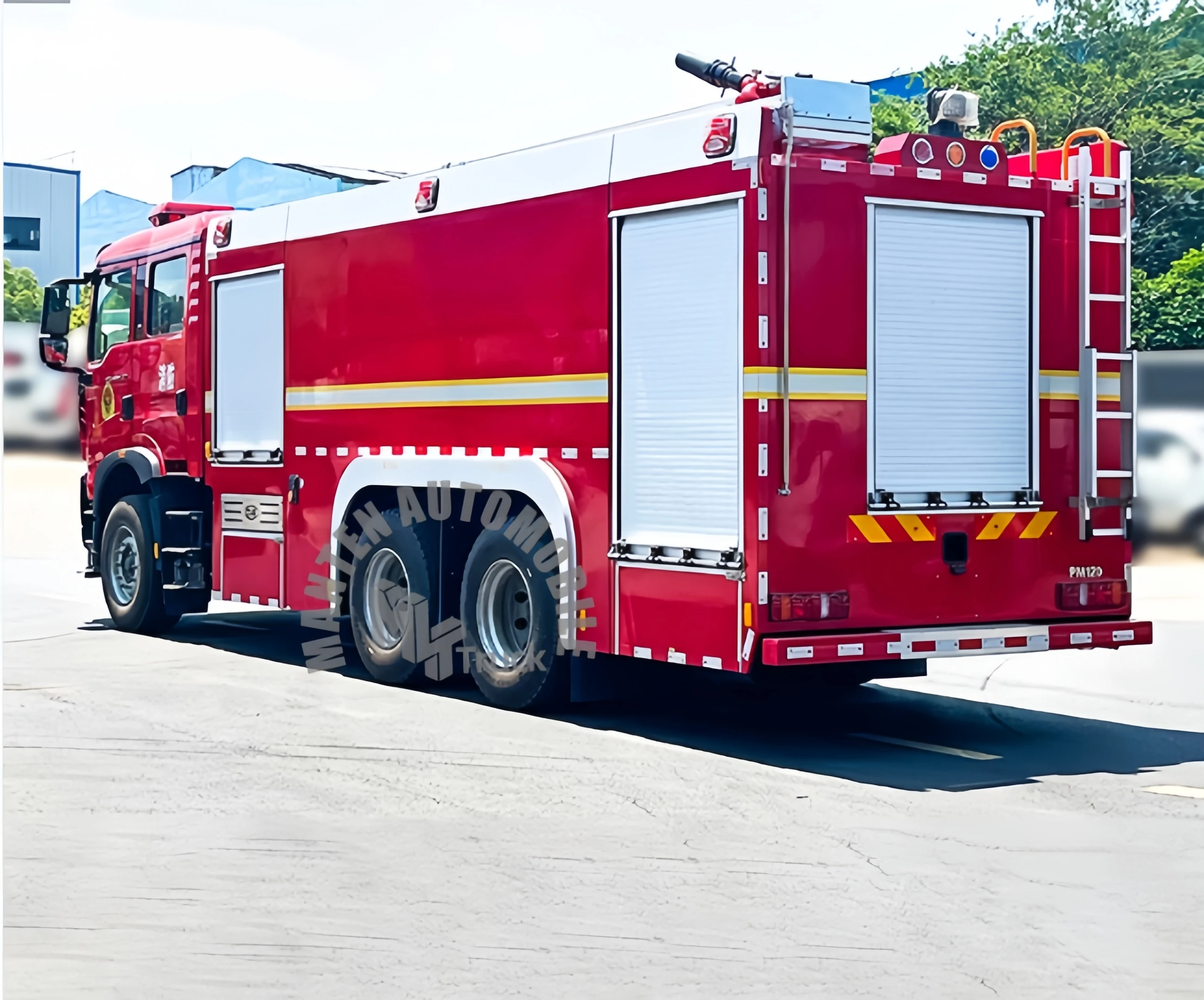 HOWO SHACMAN 10m3 cbm 8ton 5000Liters Gallon Fire Vehicles 4X2 6X4 Foam Dry Powder Fire Fighting Truck
