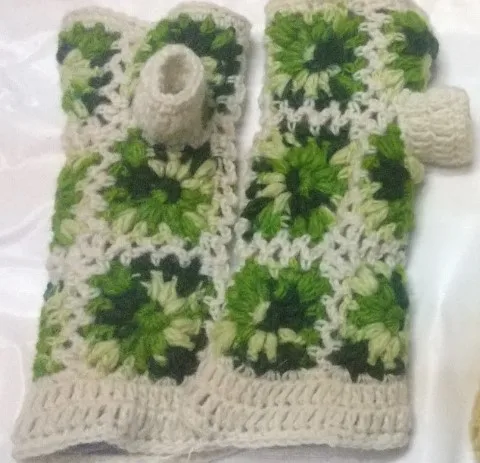 High Quality Outdoor Women Winter Warm Knitted Woolen Fingerless Glove