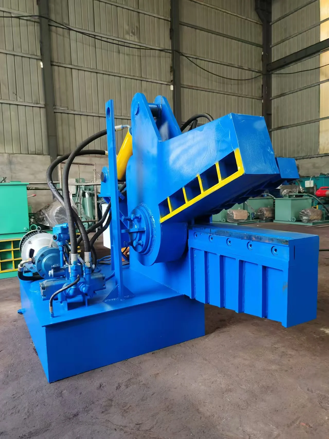 New Alligator Hydraulic Shear for Scrap Metal Recycling and Processing Efficient Product