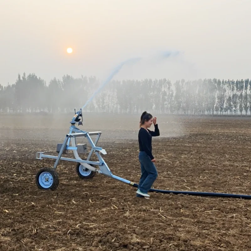 New Intelligent Sprinkler Irrigation System for Lawn Agriculture Sprinkler Irrigation Machine for Sale