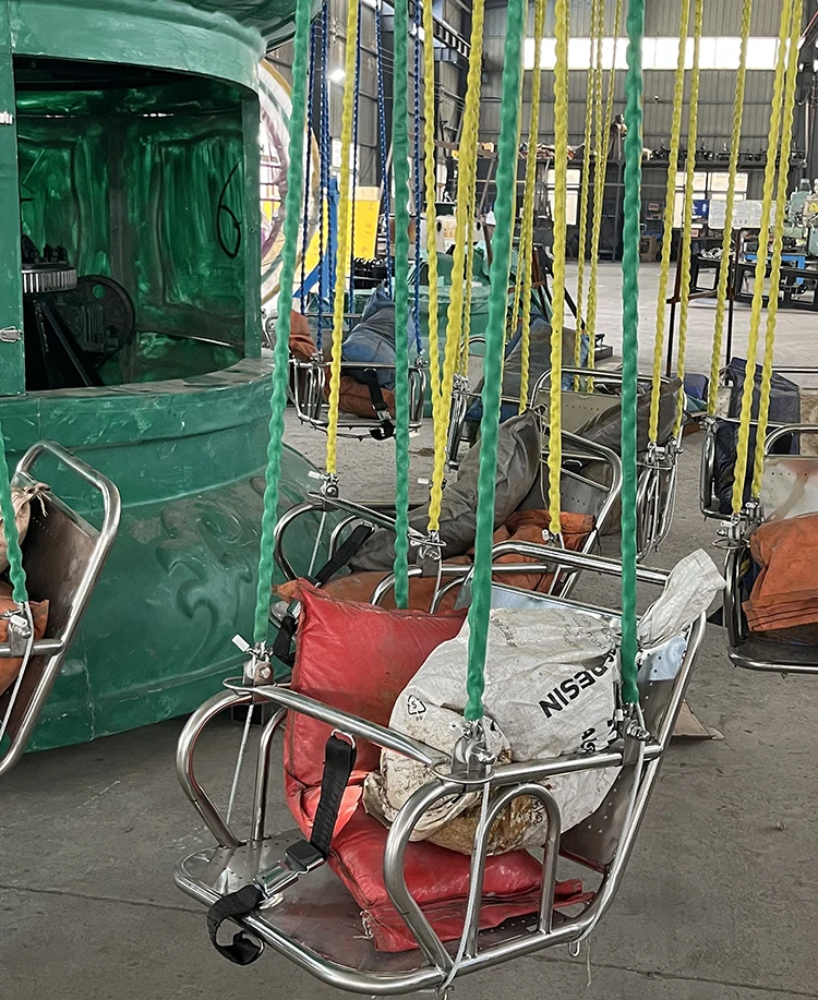 Attractions Amusement Park Swing Ride Shaking Head Rotating 24 Seats Flying Chair For sale