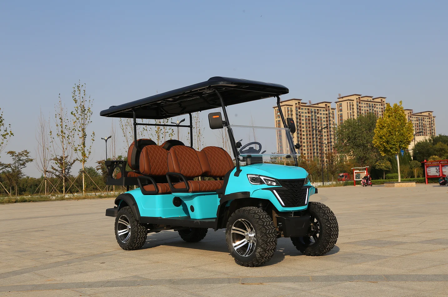 Off-Road 4 Wheel Motor Drive Golf Cart Club Car 6 Seats Lithium Battery 60v Electric Golf Cart Buggy Car For Sale