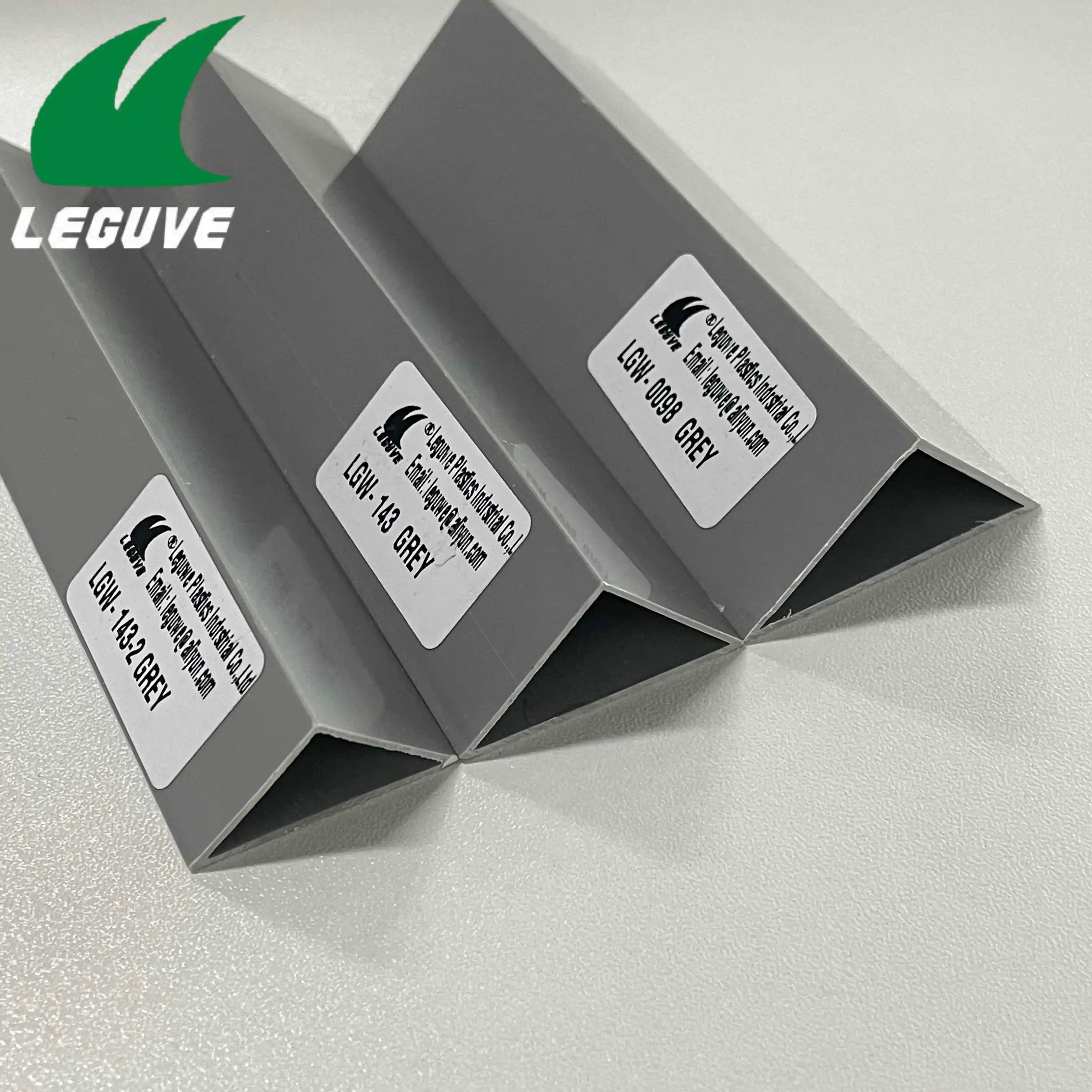 Leguwe Triangular Concrete Pvc Chamfer For Construction