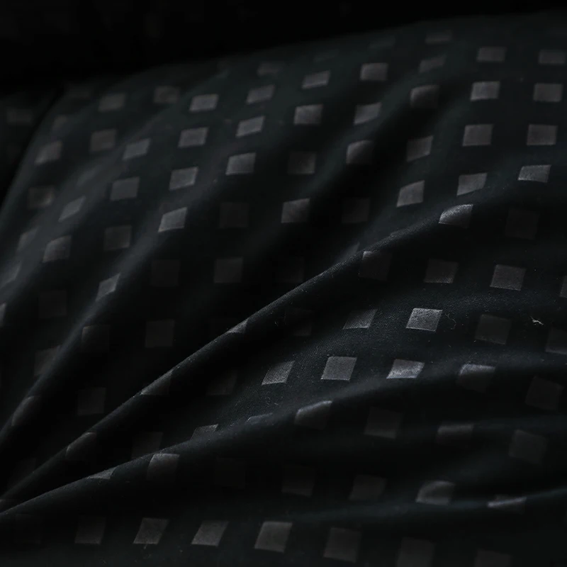 100% Polyester 700GSM Mattress Pad in Black Dark Grey Blue White Skirt-Bedspreads Coverlets Twin Full Queen King Sizes Home Use