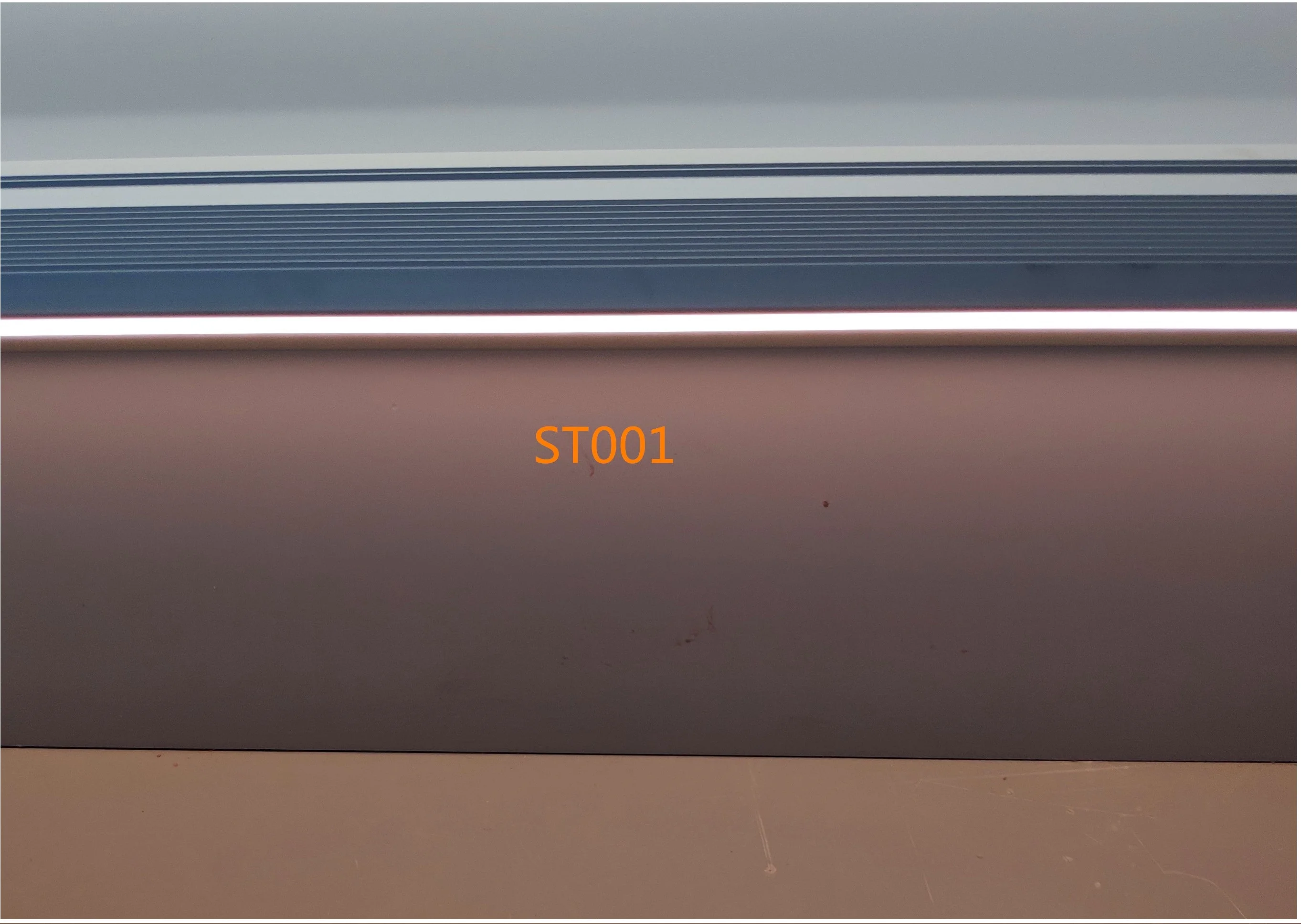 LED Aluminum Stair Profile anti-slip design silicone with PMMA diffuser