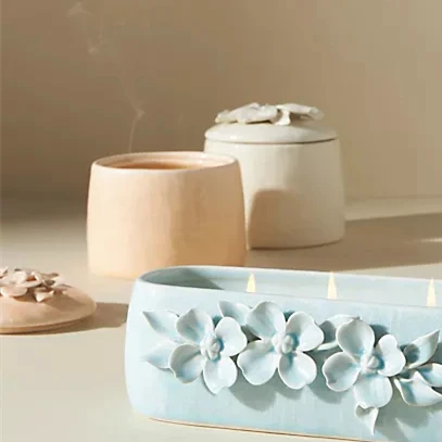 Hot Sale Popular Modern Nordic Style  Massage Ceramic Candle Jar Aromather with 3D Flower by handmade
