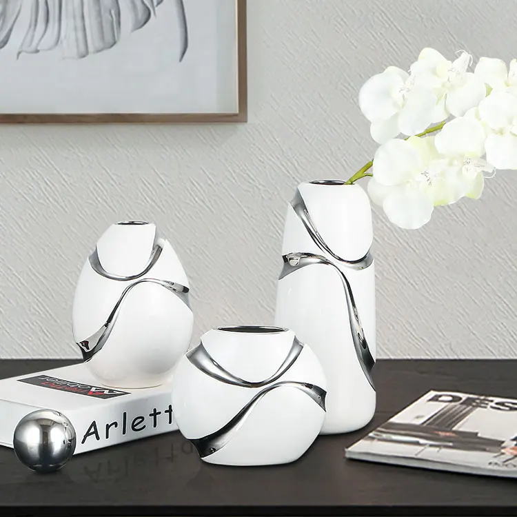 White silver color modern creative style elegant ceramic porcelain vase for hotel