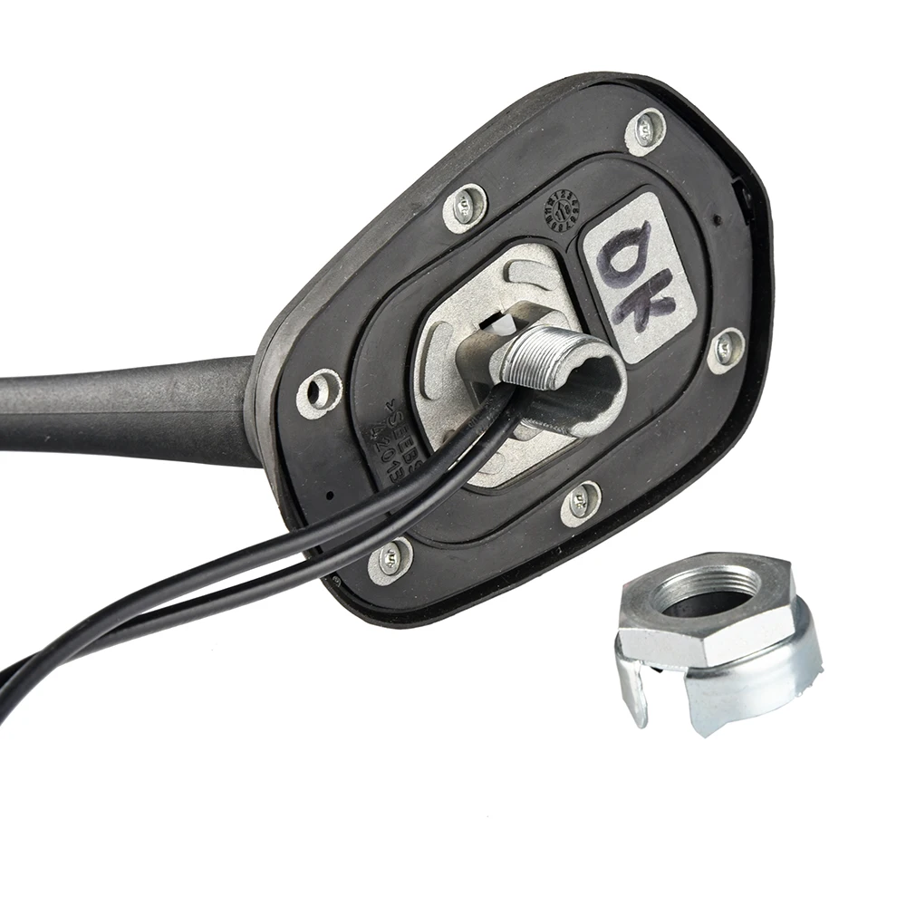 Auto Decorative Aerial FM / AM /DAB Radio Signal Car Shark Fin Style Antenna for Many Car Type