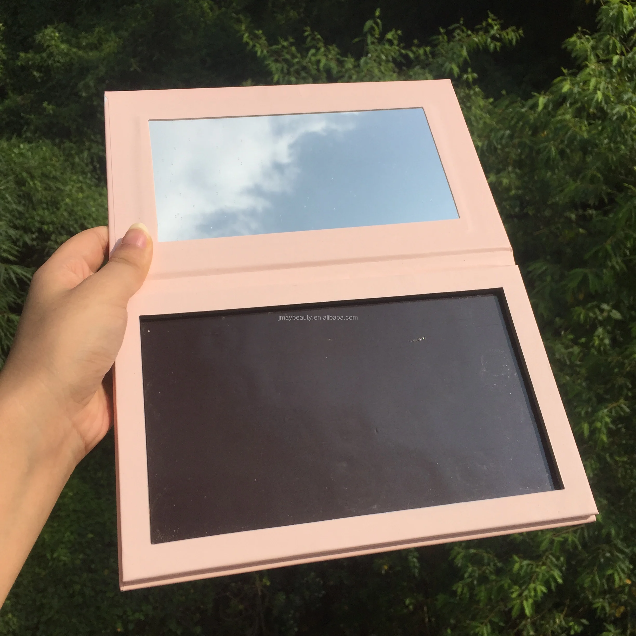 Custom your own magnet palette cardboard eyeshadow palette empty makeup magnetic eyeshadow palette