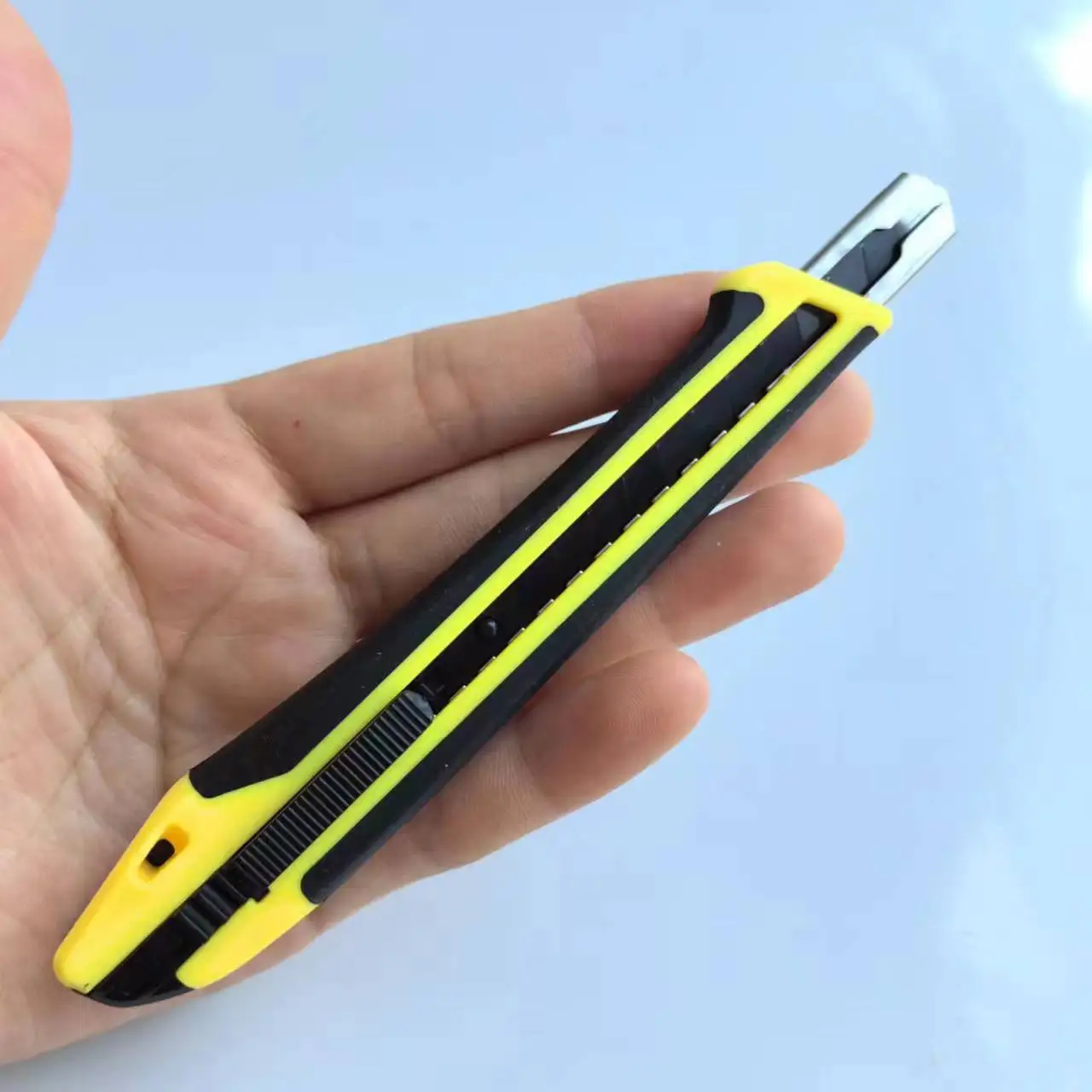 Heavy Duty Stainless Steel Knife Cheap Utility Knife 9mm Rubber Coated Home Office Knife