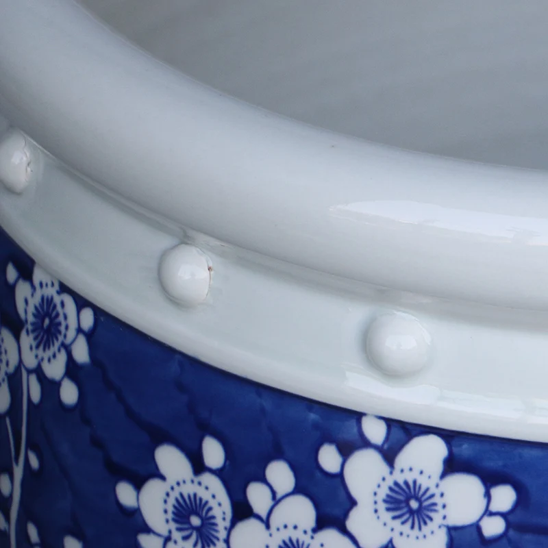 Vintage Chinese hand drawing blue and white Ice plum decorative ceramic big vat porcelain fishbowl flower pot
