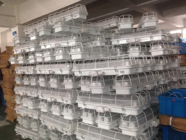 JCY43-2EF IP56 791877 791867 Marine Pendant Fluorescent Light With Emergency And Guard