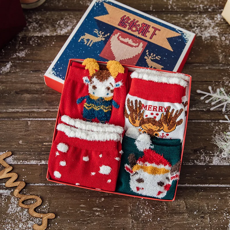 
New 4 pairs of Christmas socks cartoon cotton gift box socks wholesale 