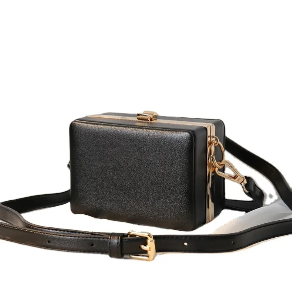 Fancy european and american fashion casual party bag PU ladies simple clutch purse