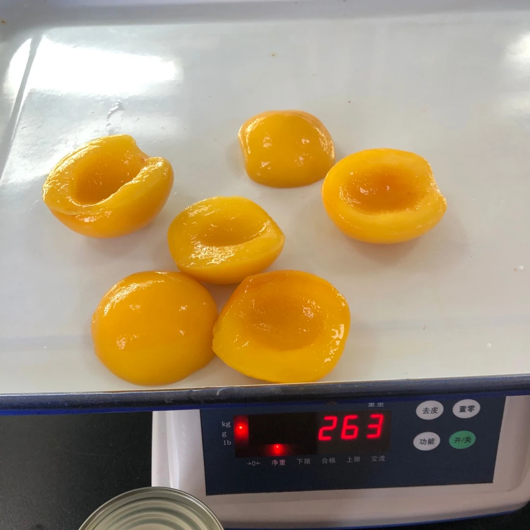 Canned peaches halves in syrup canned food fresh peaches