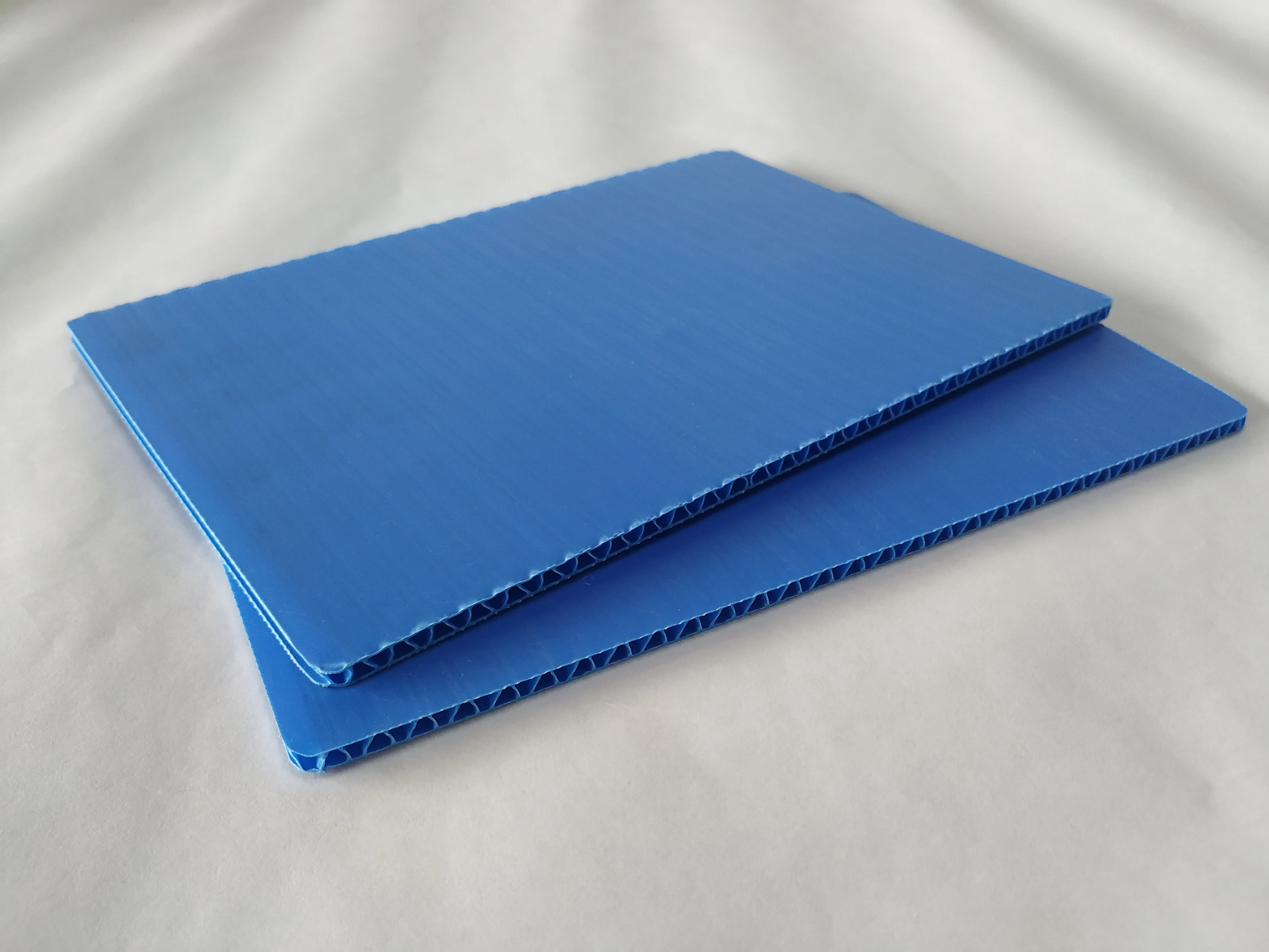 plastic pp honeycomb sheet polypropylene sandwich panel cellular board automotive