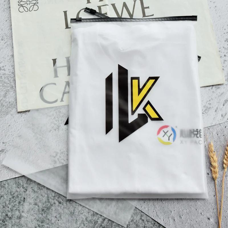 custom resealed reusable matt black plastic zipper packing poly slider zip lock packing frosted ziplock bag for t shirt