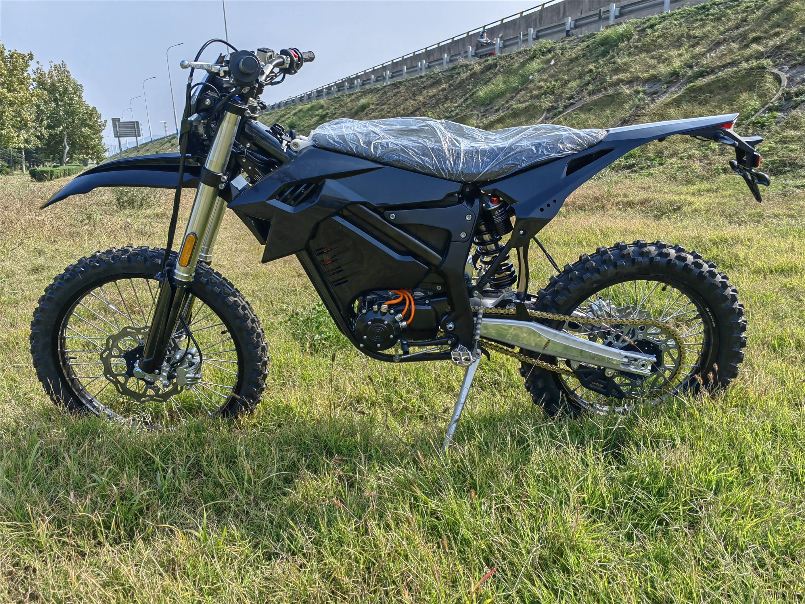 New Arrival 12000W  Mid Drive Ebike Electric Dirt Bike 72V 40Ah Lithium Battery Off-road Motorcycles Hydraulic Disc Brake Ebike