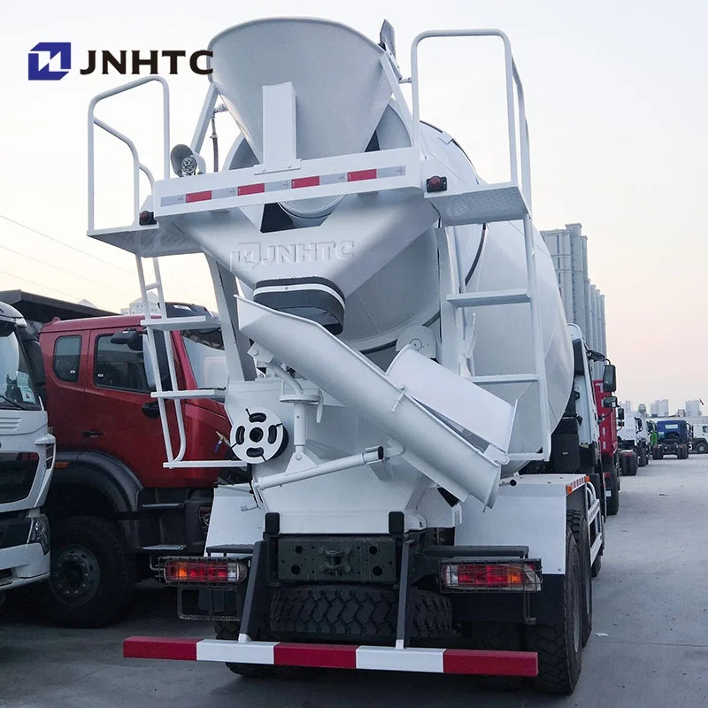 Sinotruk HOWO 336hp 6x4 10 Wheels 12 Cubic concrete mixing truck