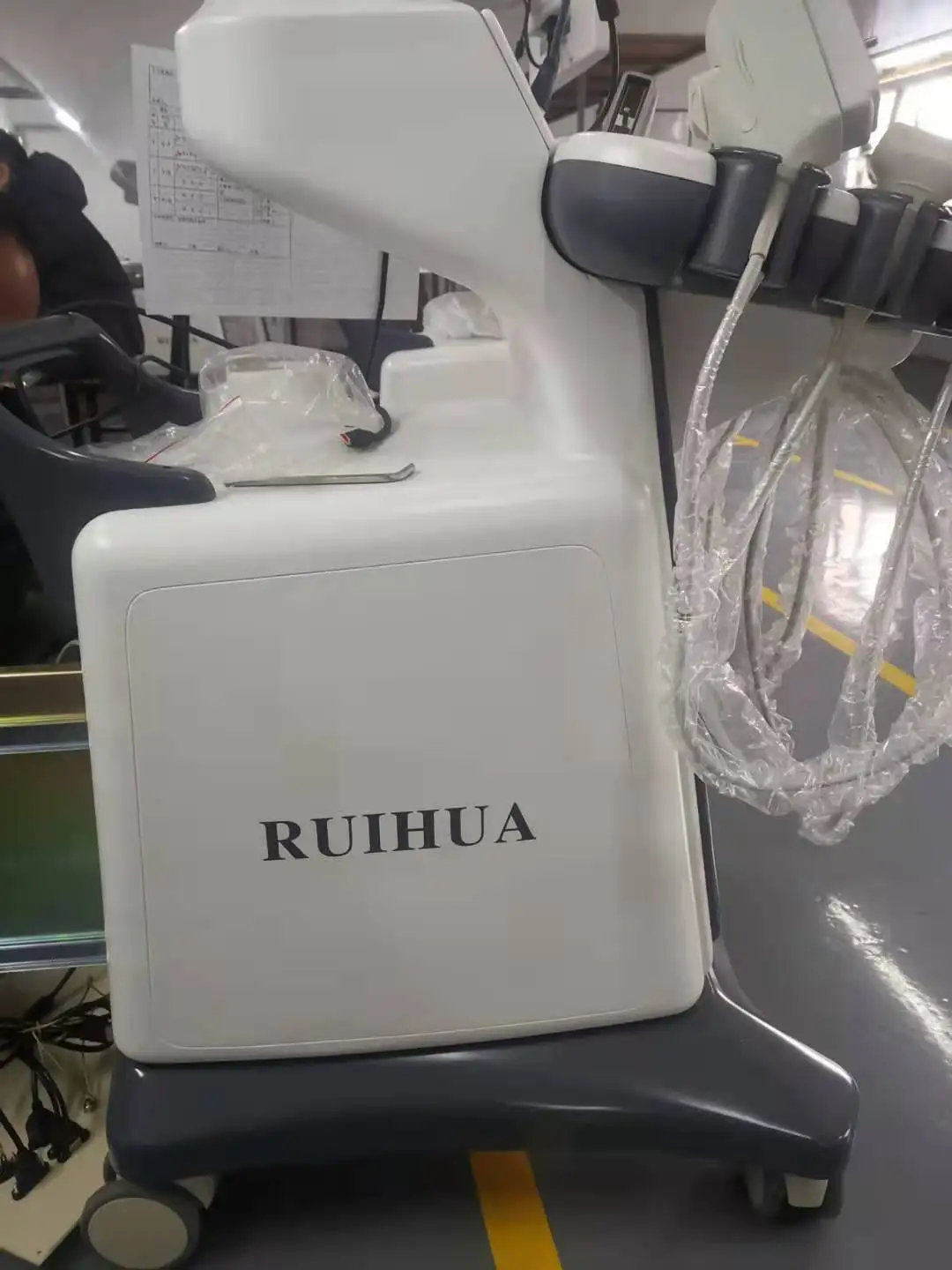 RuiHua brand full digital Color Doppler Ultrasound trolley ultrasound manufacturer