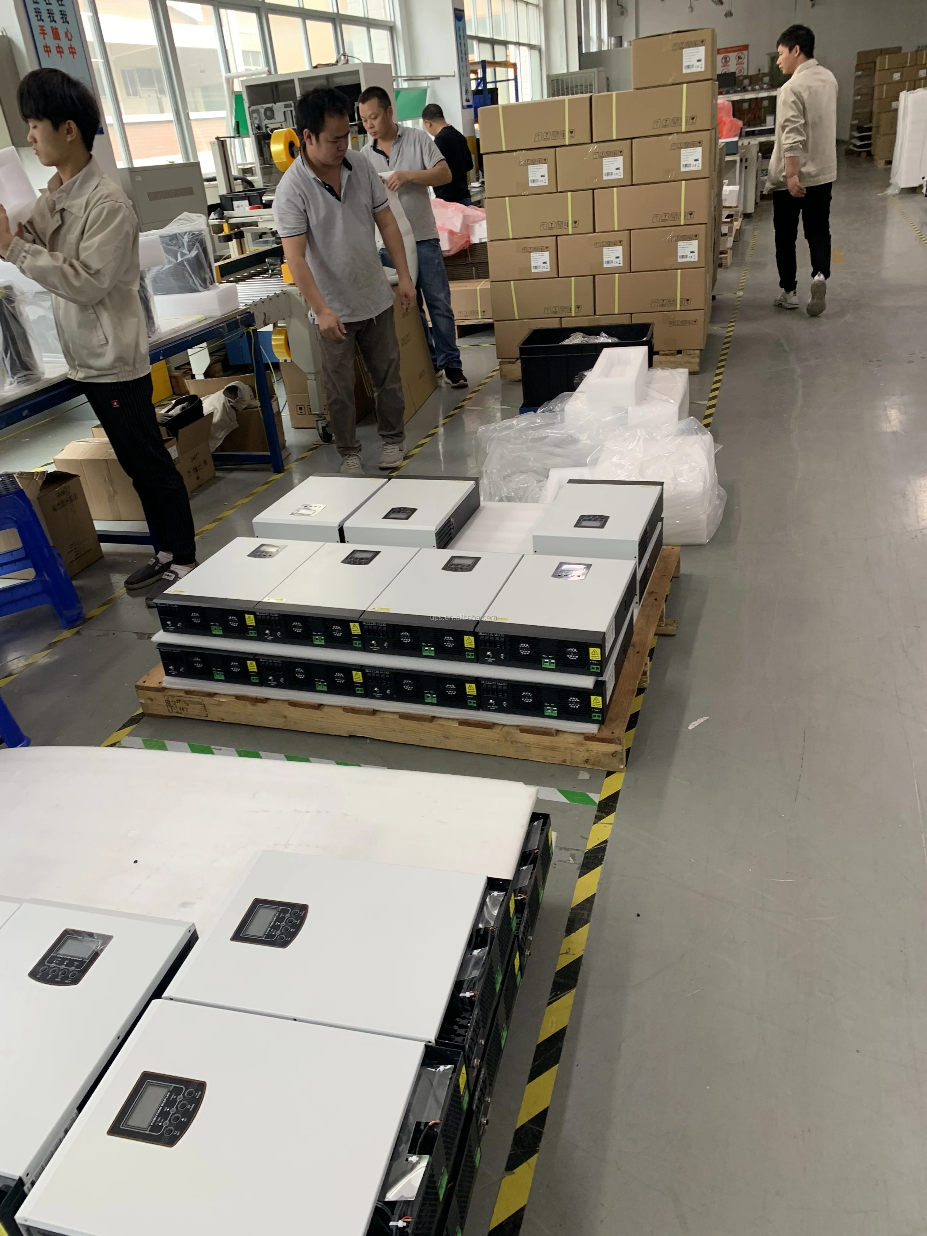 80A MPPT 100A MPPT  Voltronic VM Hybrid solar inverter 5000VA 3200VA with maximum 500VDC PV input voltage