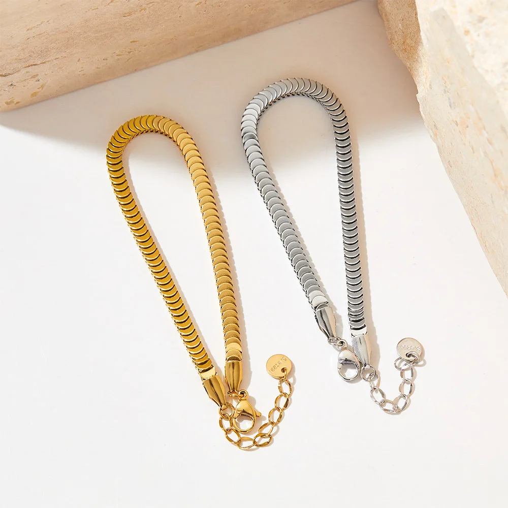 Romantic senior vintage fish scale bracelet wholesale wash color do not fade 100 matching glitter super A hand jewelry