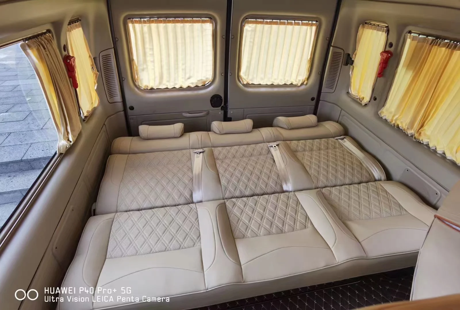 Top ranking  Yisirui RV Caravan Folding Campervan Three People Seat With The Three Layers Rv Folding Cloth