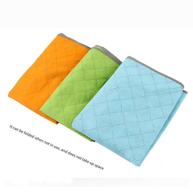 Small size colorful bamboo charcoal non-woven fabric quilt bag for clothing