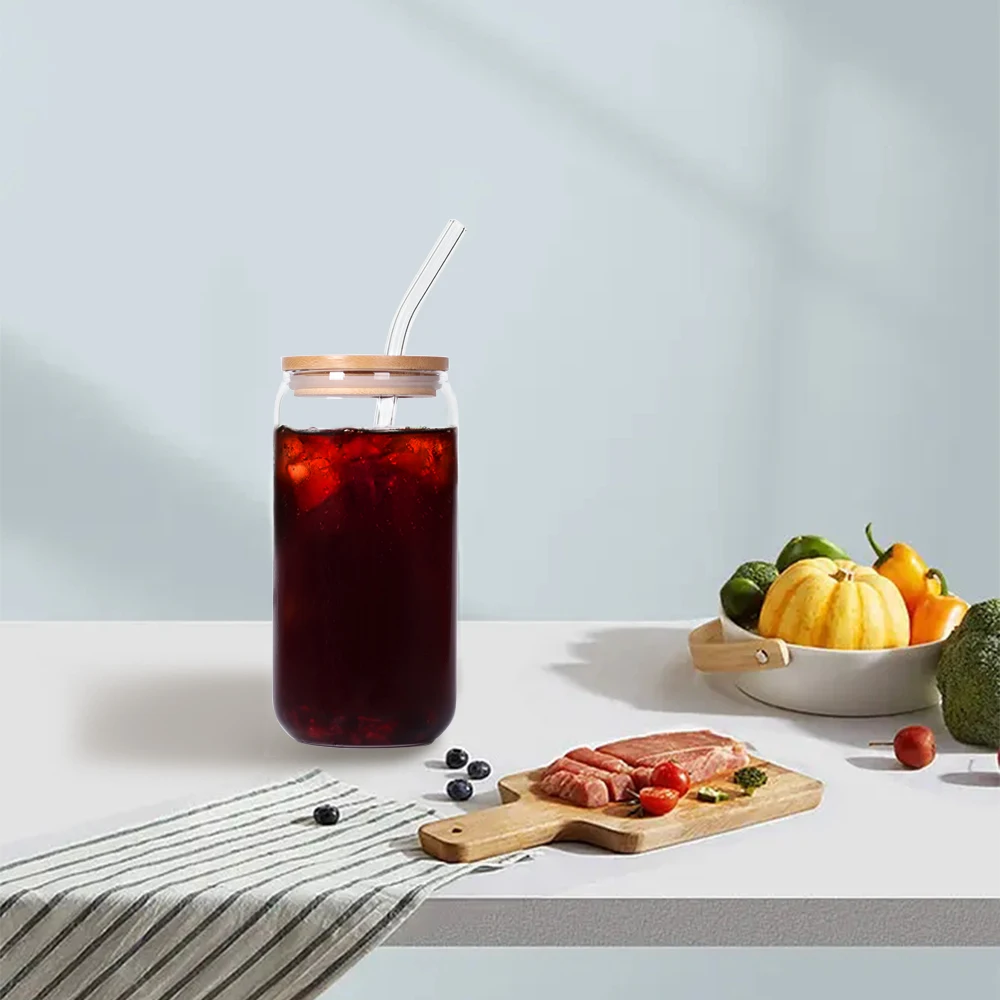 Wholesale High Borosilicate beer glass can cup with bamboo lid and straw
