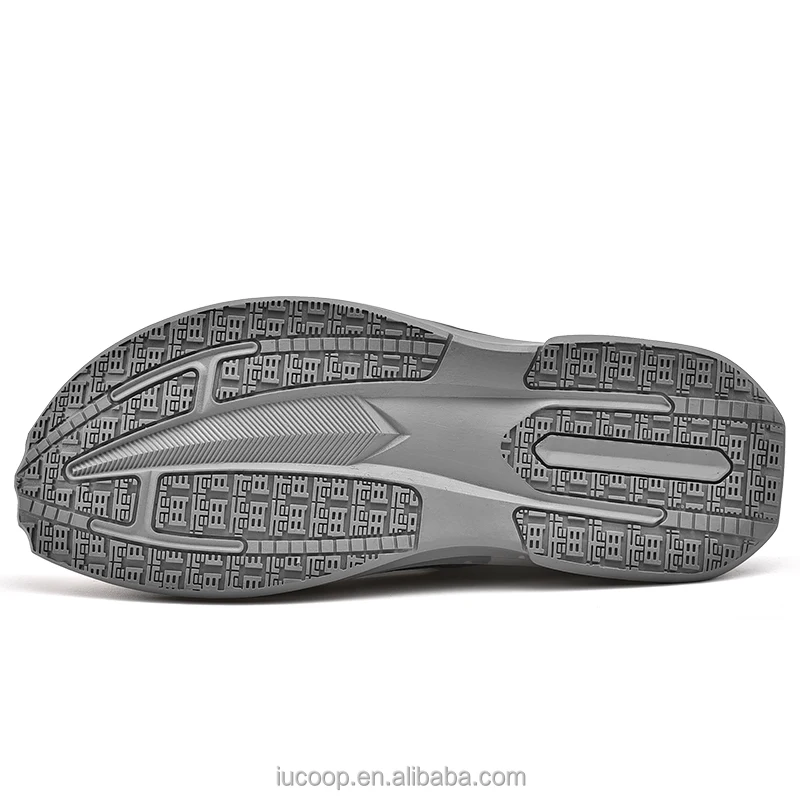 Flexible anti-slip bottom new design breathable light weight summer sandals for men OEM casual shoes