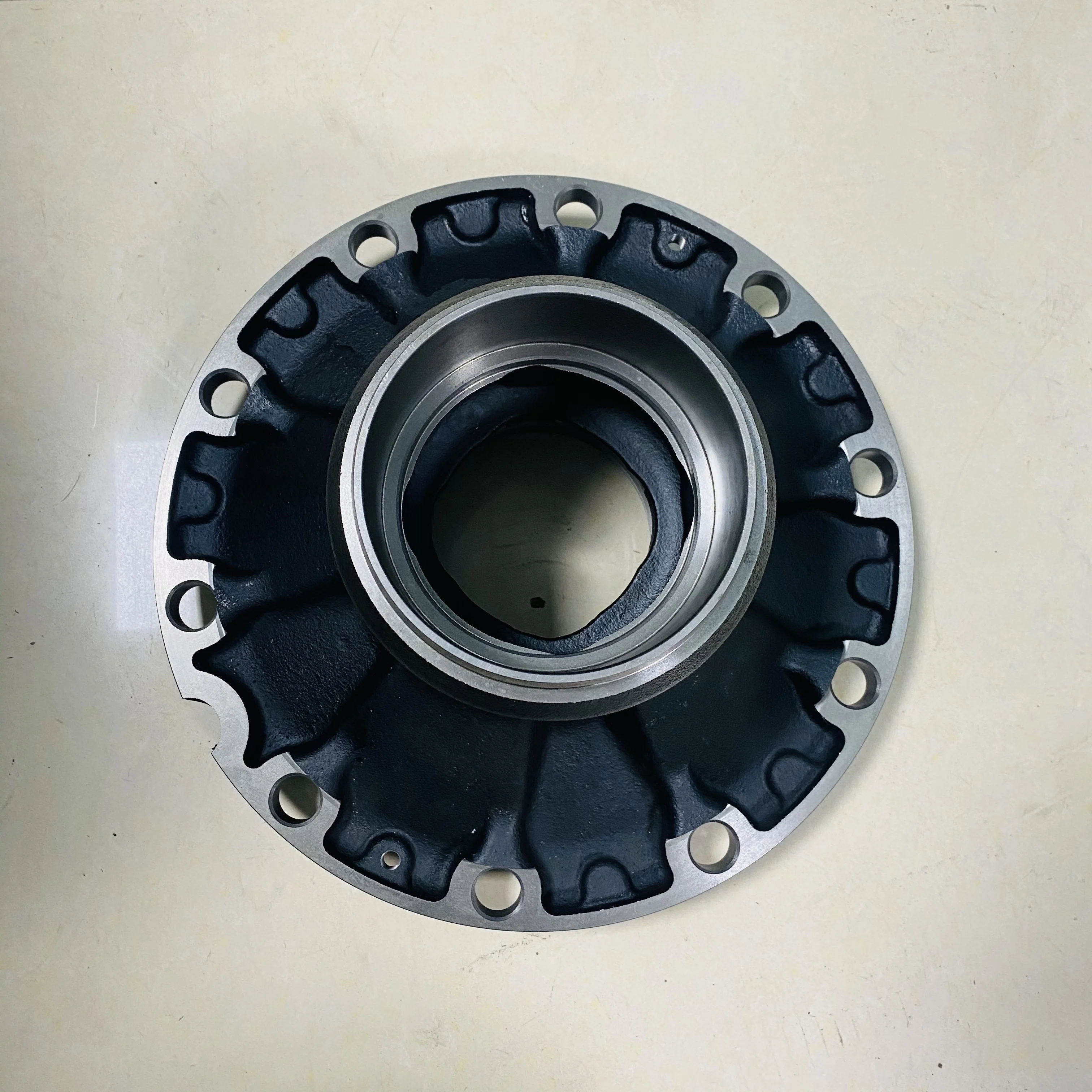 Factory professional HD90009410040 front hub