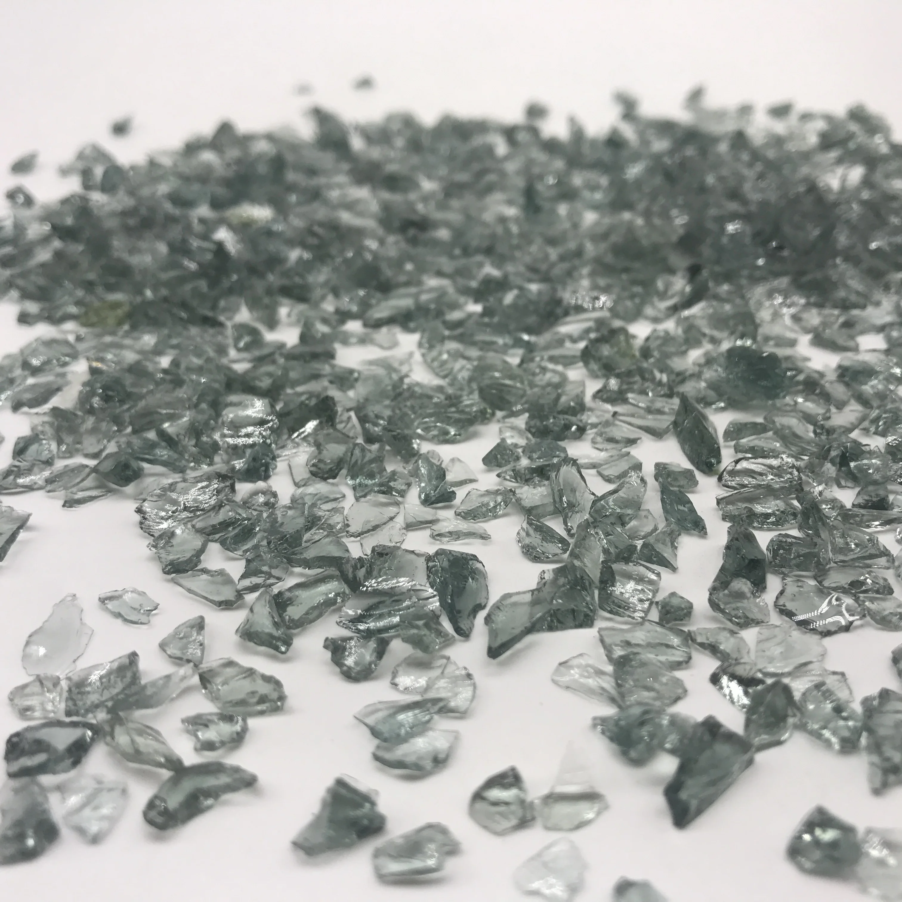 China Manufacturer Wholesale gray Glass Sand