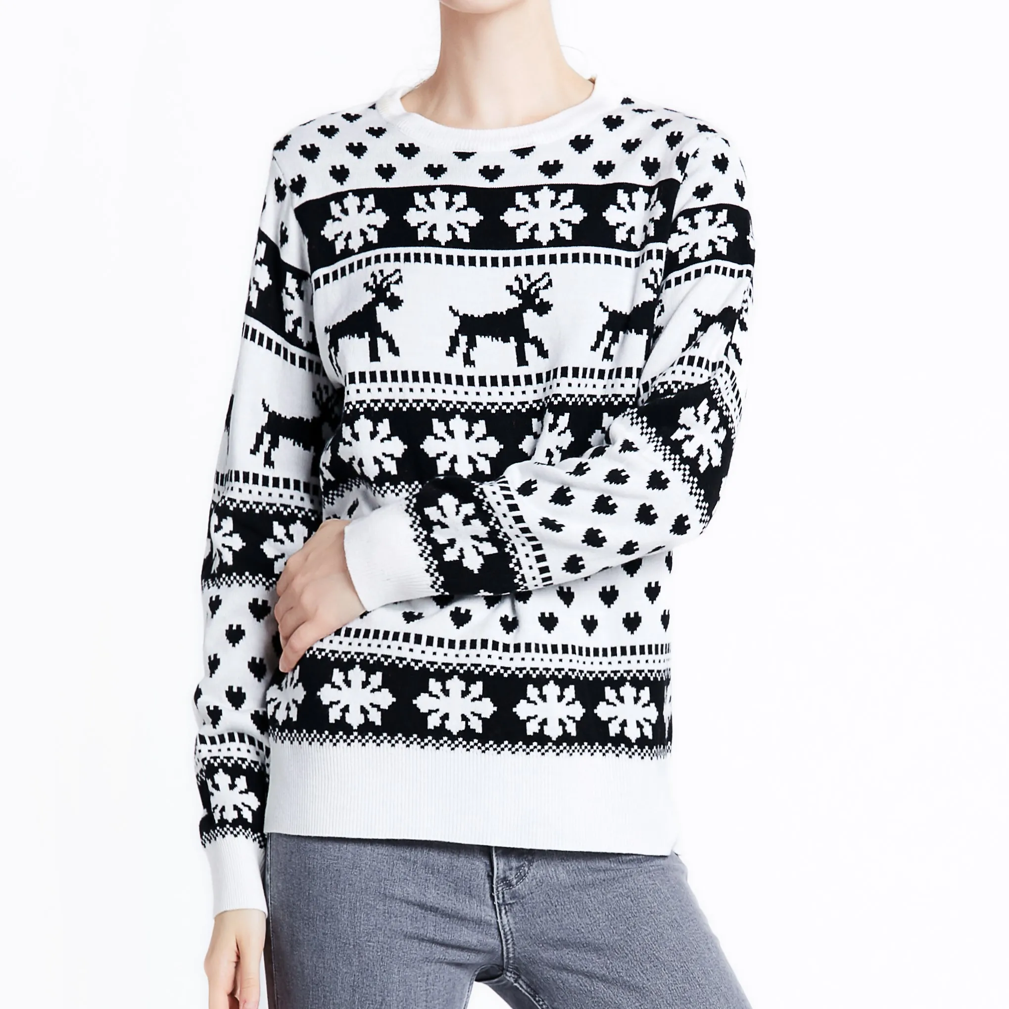 2020 New Design cheaper Autumn Winter Christmas ladies acrylic custom logo Knitted Sweater Woman Sweater