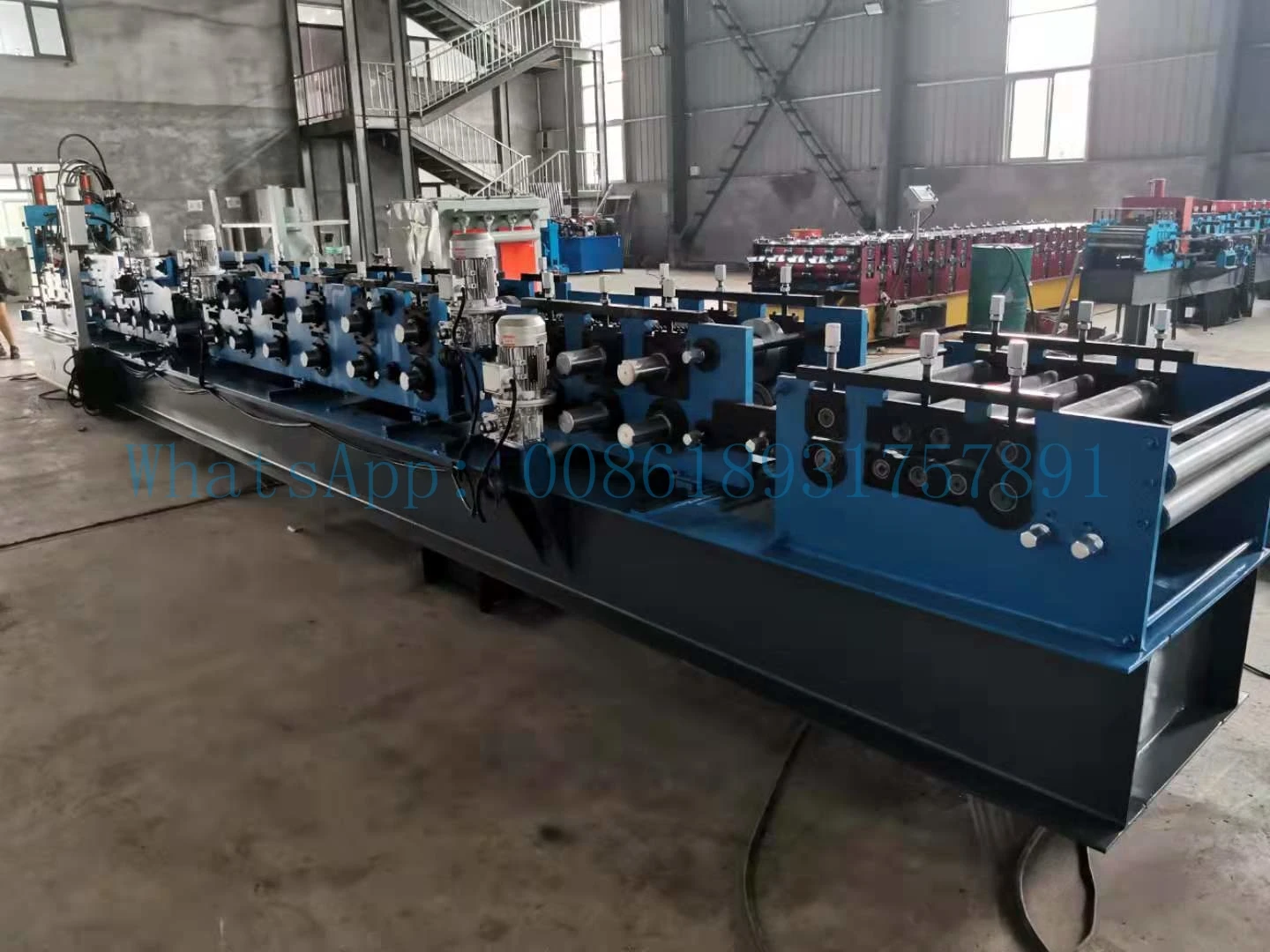 2021 new design automatic steel c purlin roll forming machine with good price