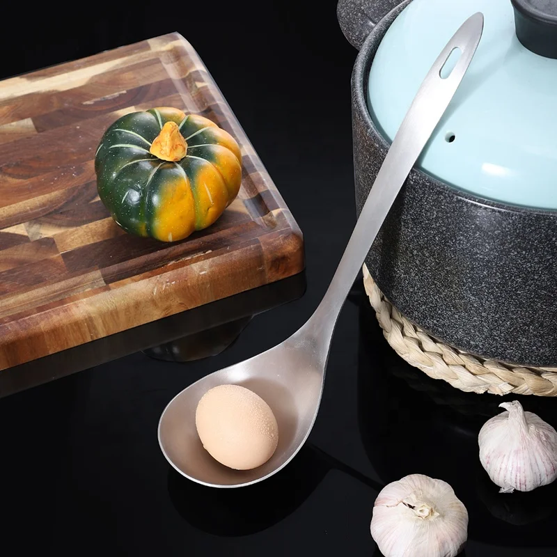 Long Handles Silver Color Deep Dinner Spoon 304 Kitchen Cooking Stainless Steel Soup Ladle With Strainer