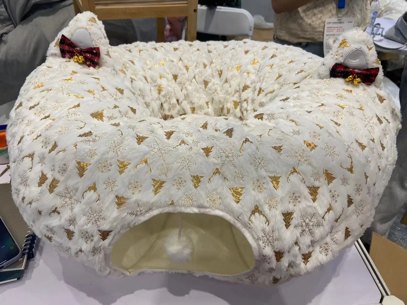 Manufacturers wholesale custom cat tunnel, summer, breathable, family special cat funcat toy cat nest