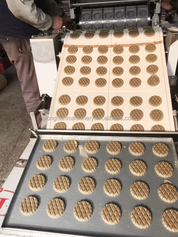 Commercial biscuit making machine Automatic cookie maker machine biscuit cookie machine peach pastry Cookie Moulding Maker