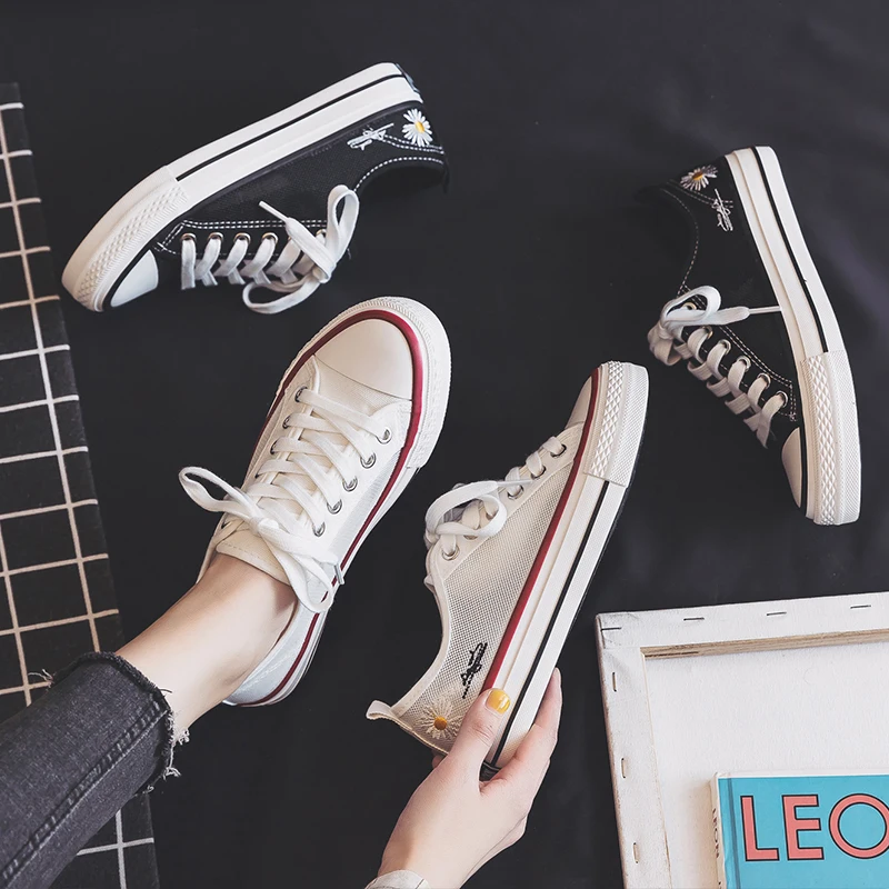 
Shoes Woman Sneakers Comfortable Casual Women Sneakers Canvas Shoes Woman Flats Fashion Print Lace-up Cartoon Vulcanize Shoes 
