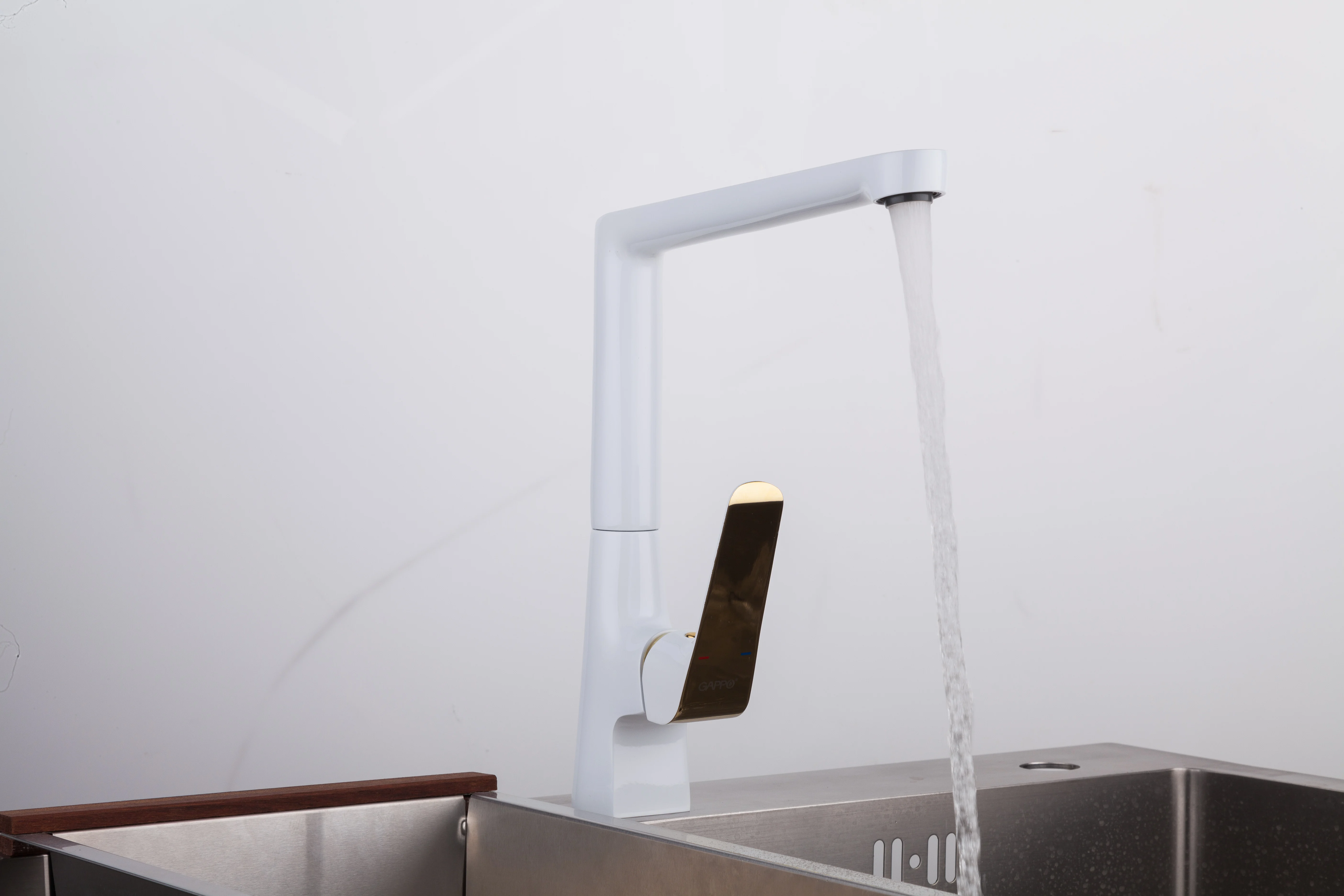 water mixer brass tap kitchen sink faucet brass water faucet tap 360 rotate kitchen taps G4080