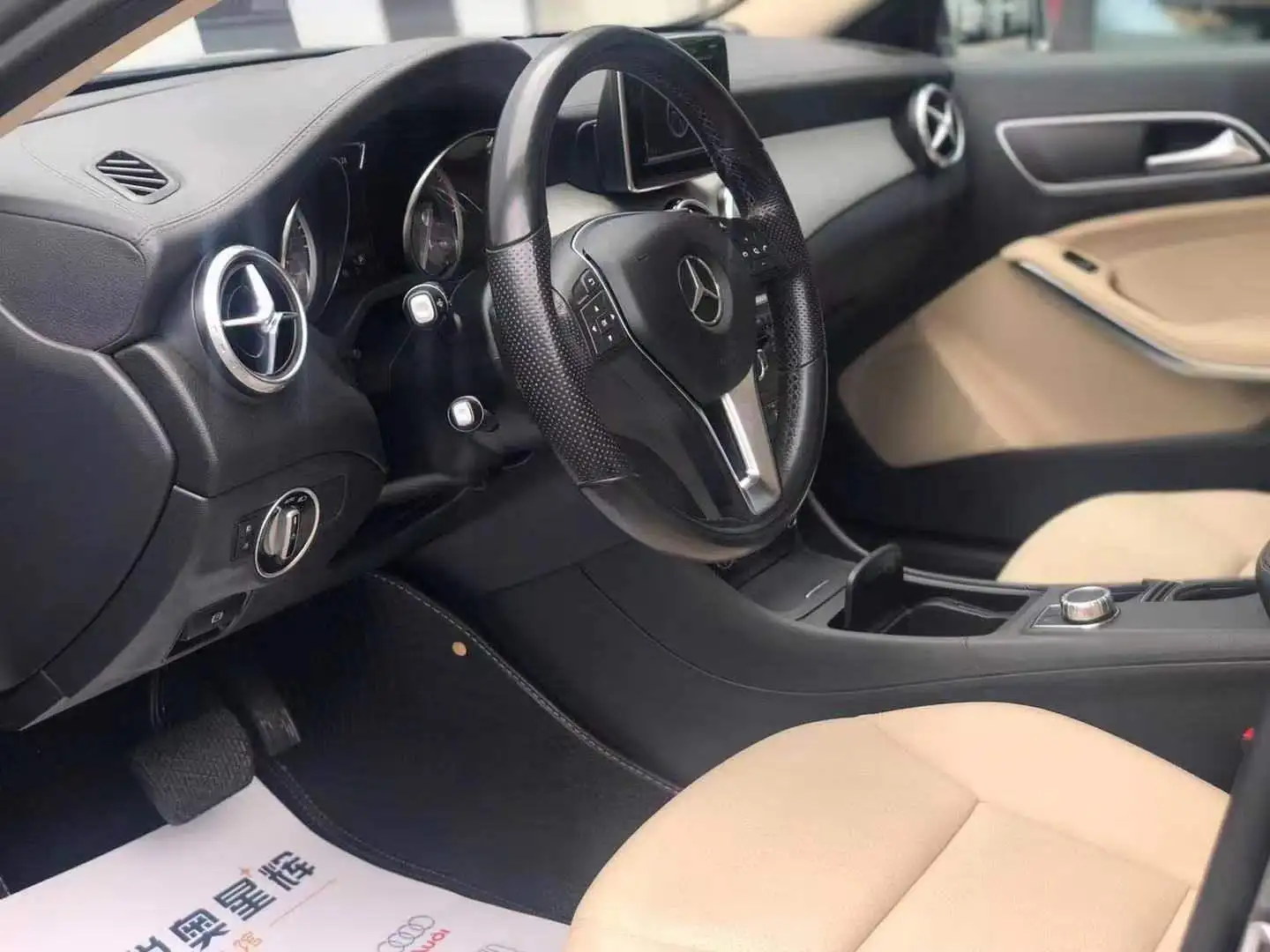 2015 Mercedes-Benz GLA в хорошем состоянии автомобиль б/у