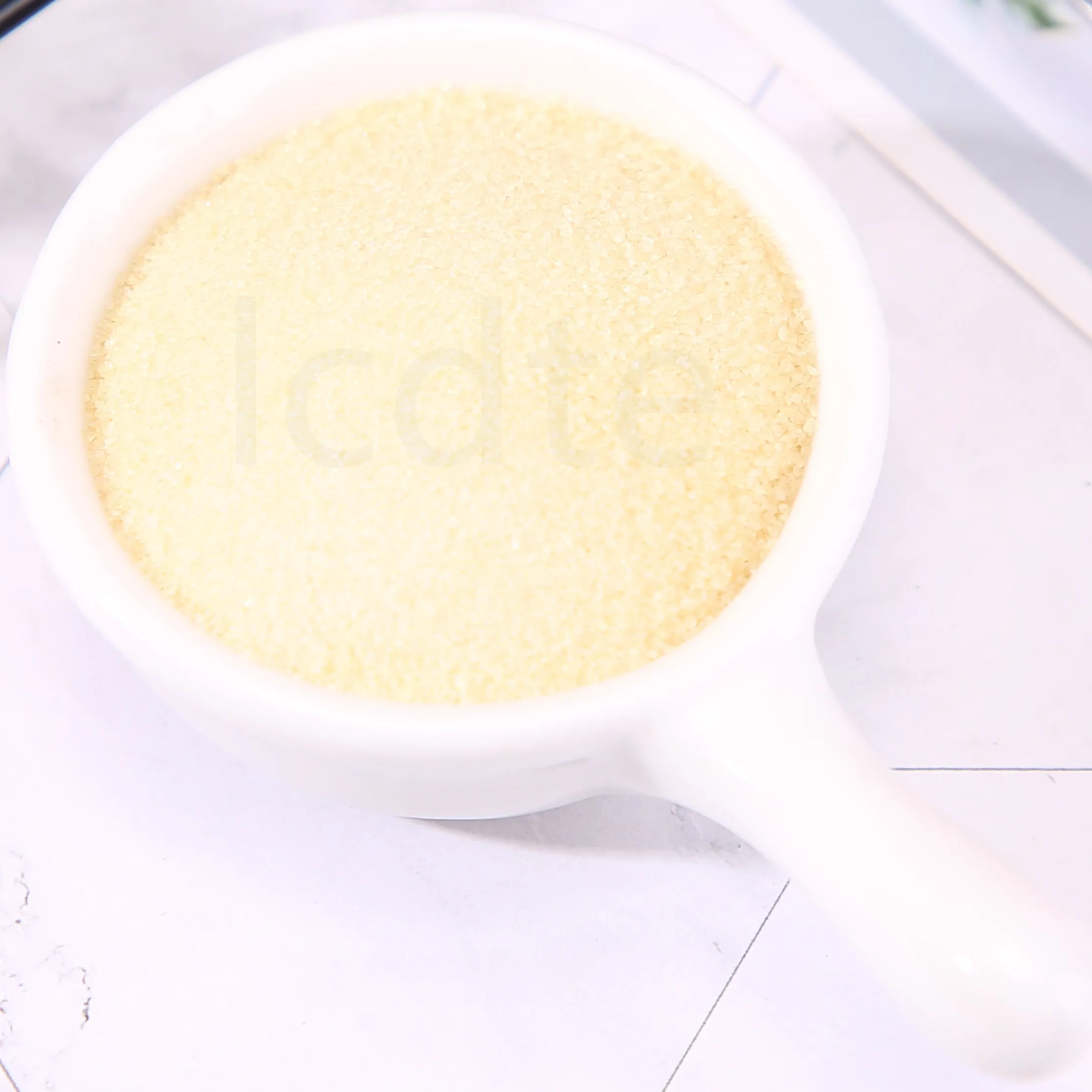
Hot sale high quality food ingredients cowhide Bovine bone gelatin 