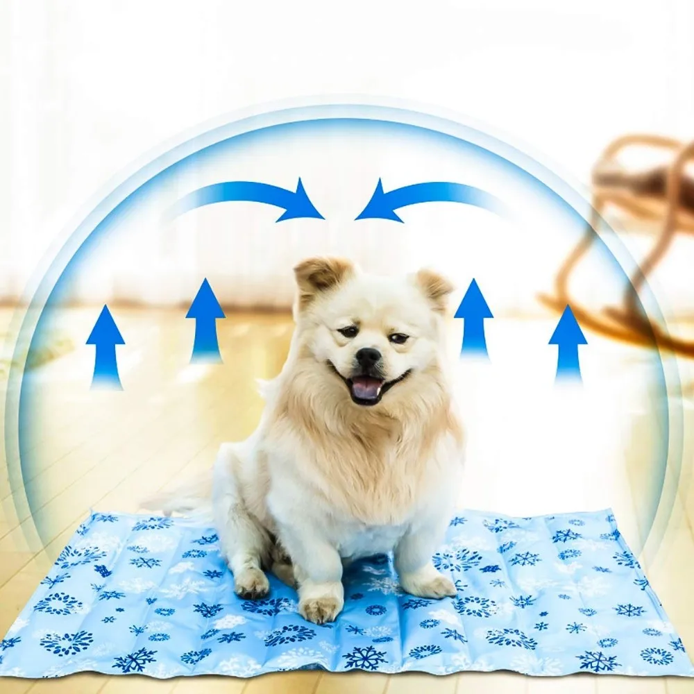 Customizable universal pet ice mats for cats and dogs in summer,cooling mat can use to dissipates heat for computer